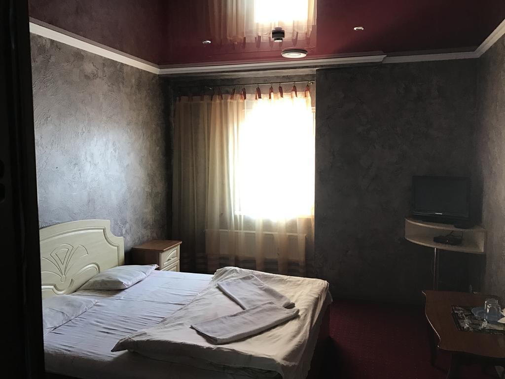 Power House Hotel ลุตสกาย ภายนอก รูปภาพ